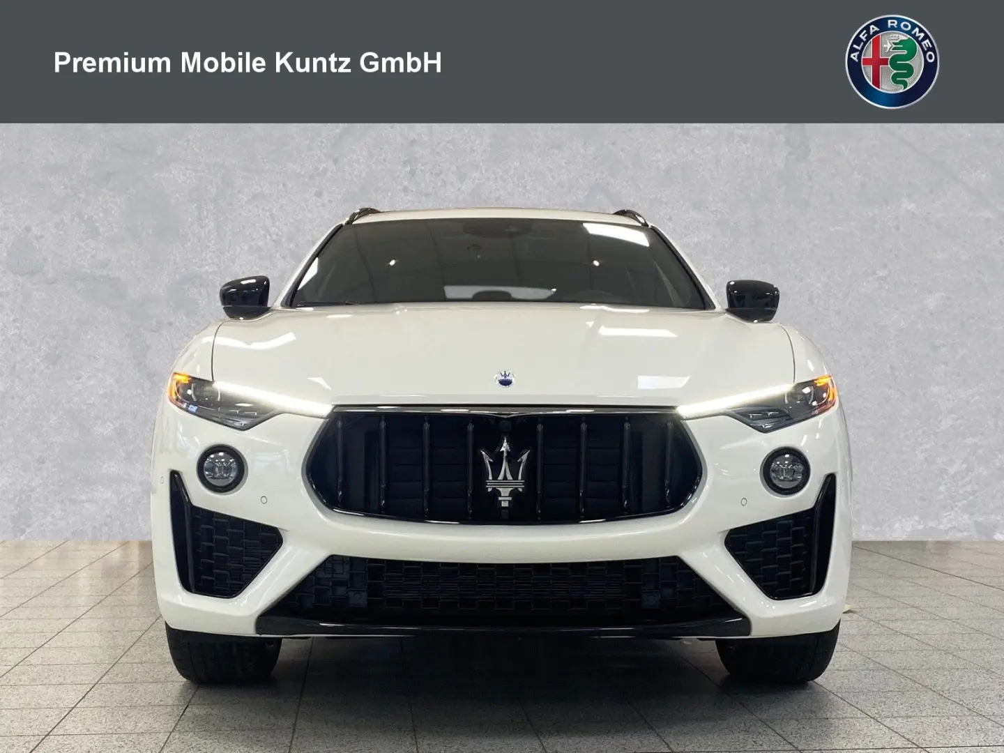 Levante GT Hybrid Pano+AHK