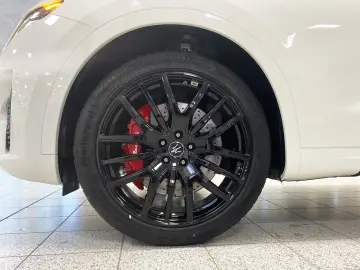 Levante GT Hybrid Pano+AHK