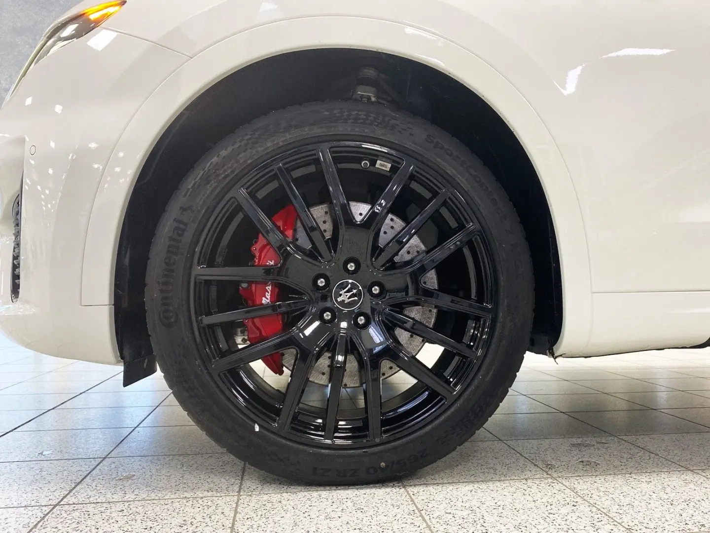 Levante GT Hybrid Pano+AHK