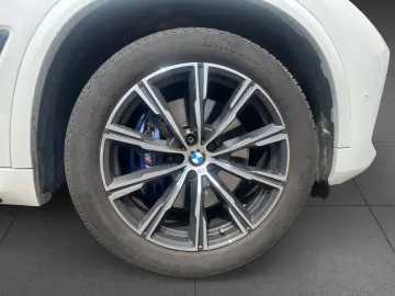 X5 xDrive 30d M-Sport Pano StHz DA-Pro Laser AdF