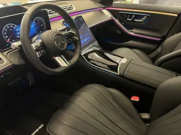 S 580e lang long AMG-Line Sound Pano Chauffeur