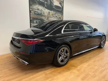 S 580e lang long AMG-Line Sound Pano Chauffeur