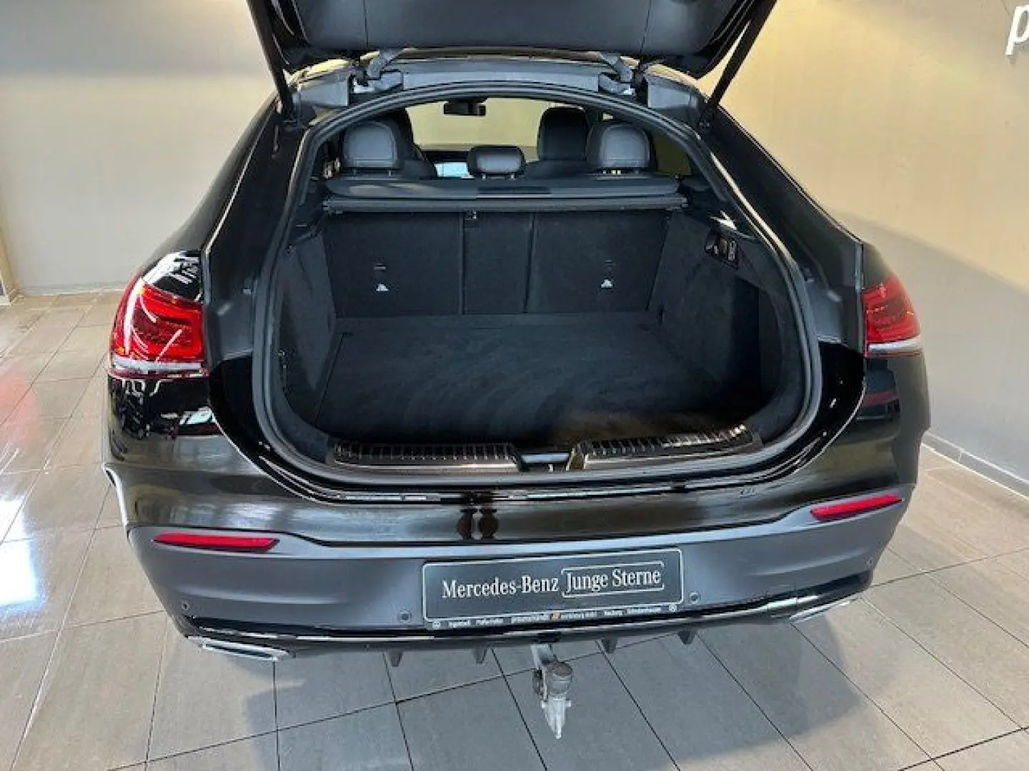 GLE 400 d 4M AMG Cp AHK/StaHzg/Sound/Airmat/Dist