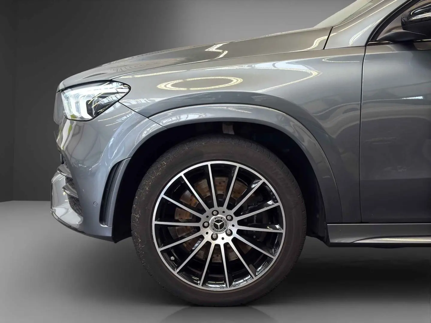GLE 400 d AMG 4M Pano*NIGHT*MEMORY*AHK*21