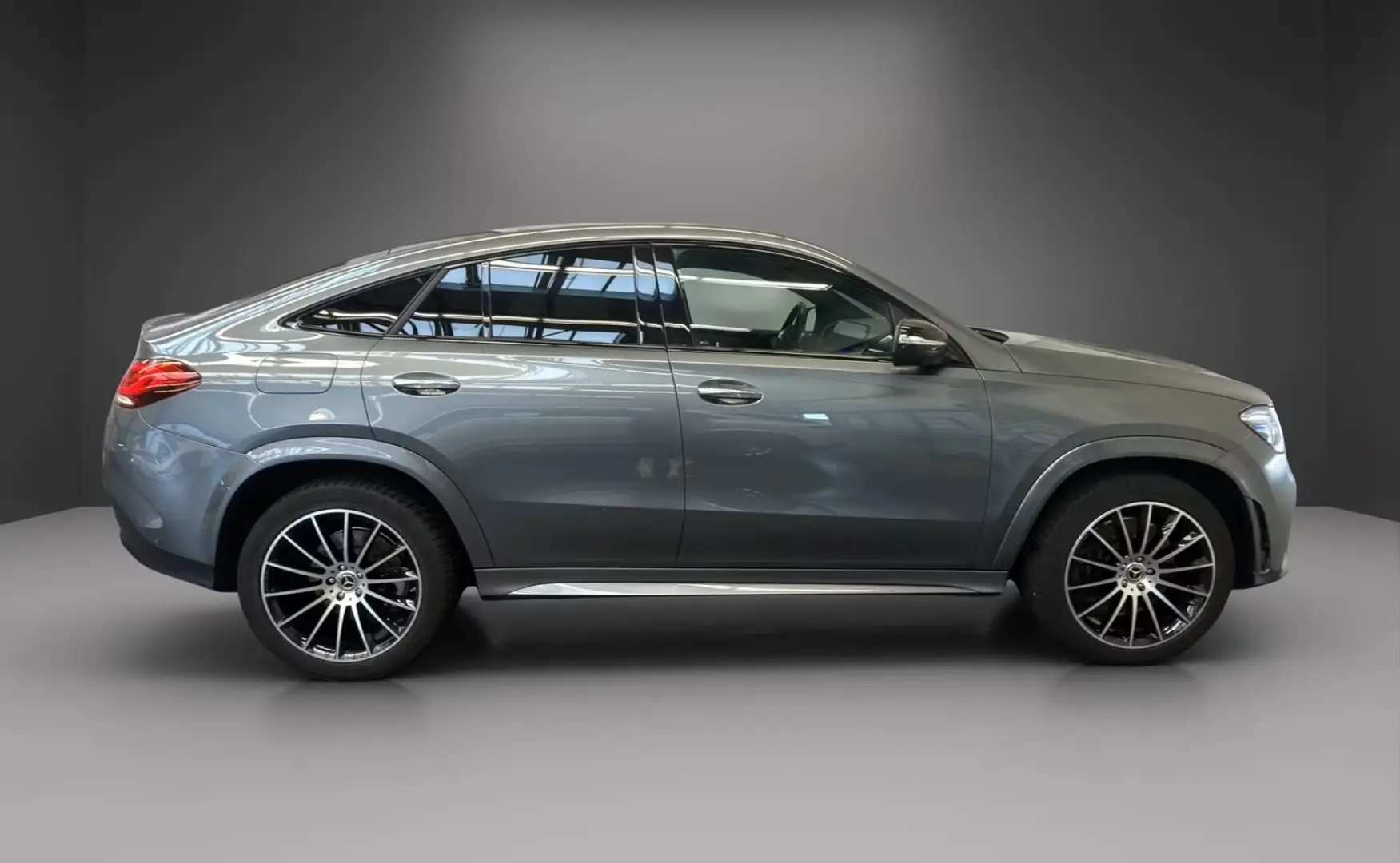 GLE 400 d AMG 4M Pano*NIGHT*MEMORY*AHK*21