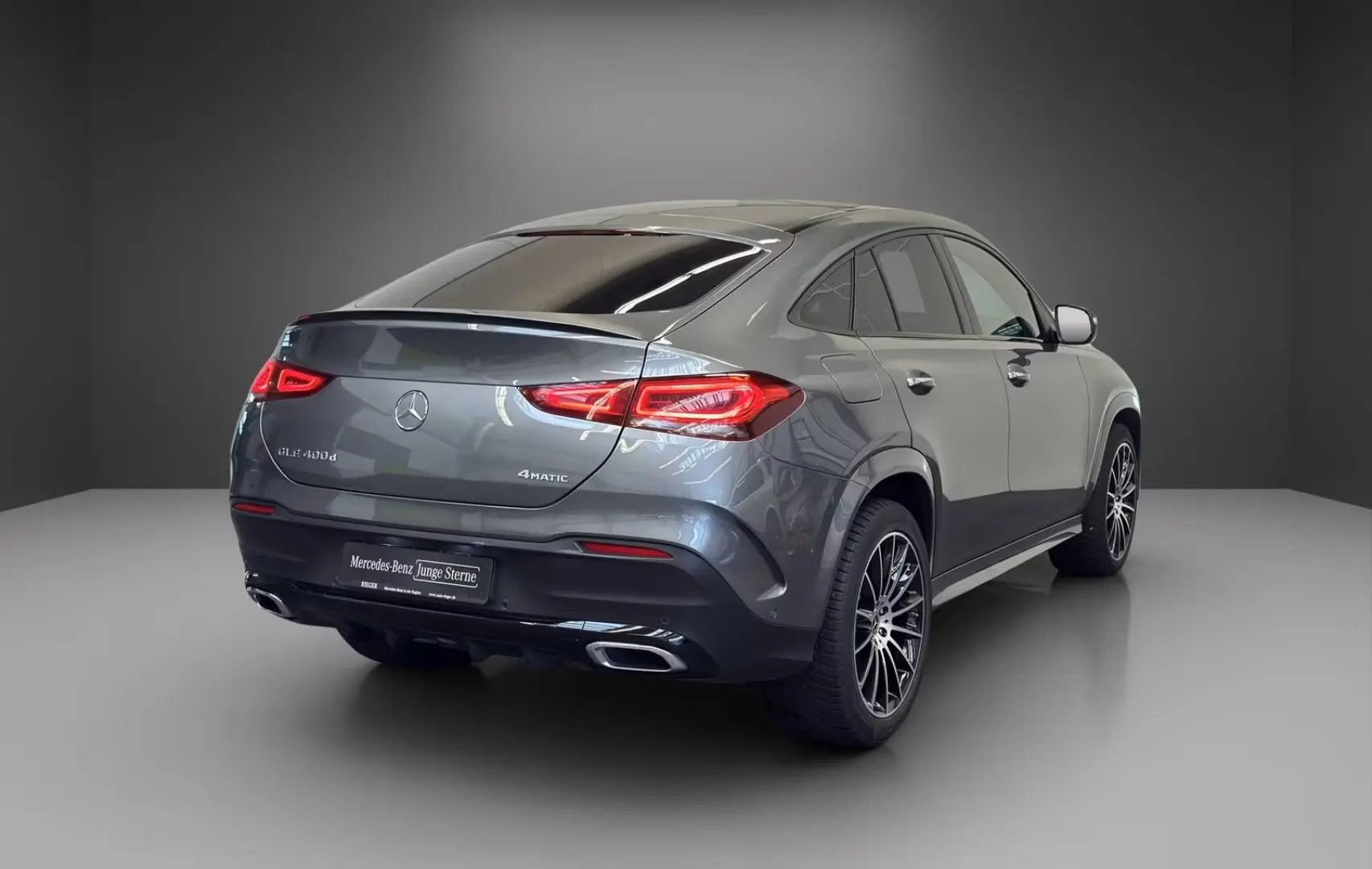 GLE 400 d AMG 4M Pano*NIGHT*MEMORY*AHK*21