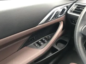 420i CABRIO PDC TEMPOMAT KLIMAAUTO SHZ KOMFORTZU