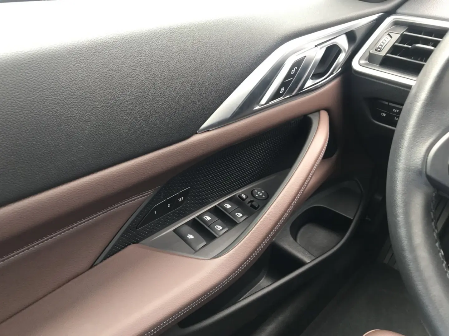 420i CABRIO PDC TEMPOMAT KLIMAAUTO SHZ KOMFORTZU