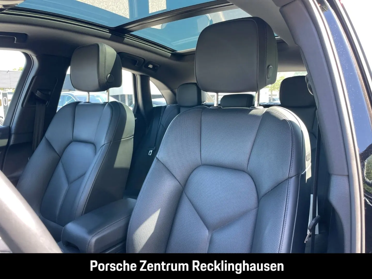 Macan S