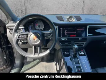 Macan S