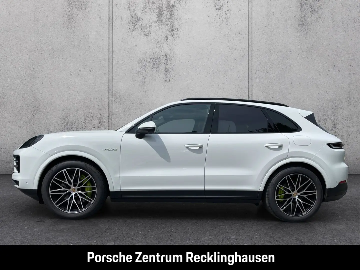 Cayenne E-Hybrid BOSE Luftfederung Panoramadach