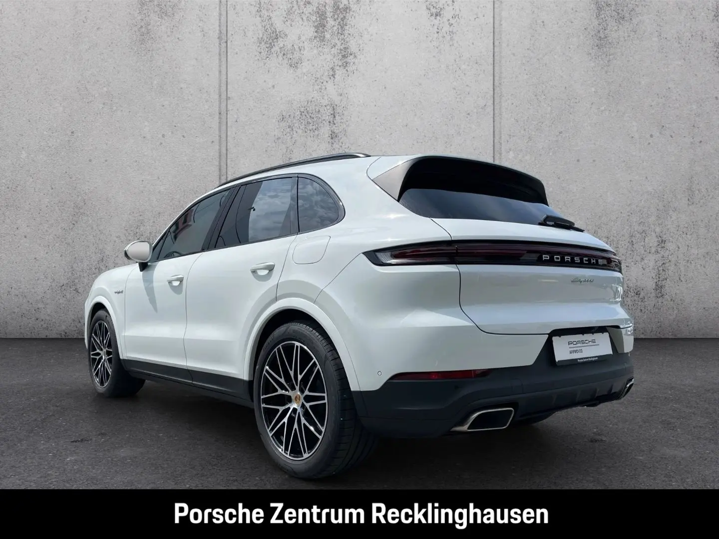 Cayenne E-Hybrid BOSE Luftfederung Panoramadach