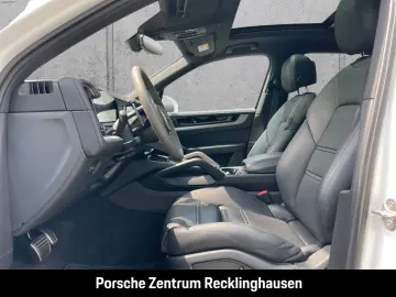 Cayenne E-Hybrid BOSE Luftfederung Panoramadach