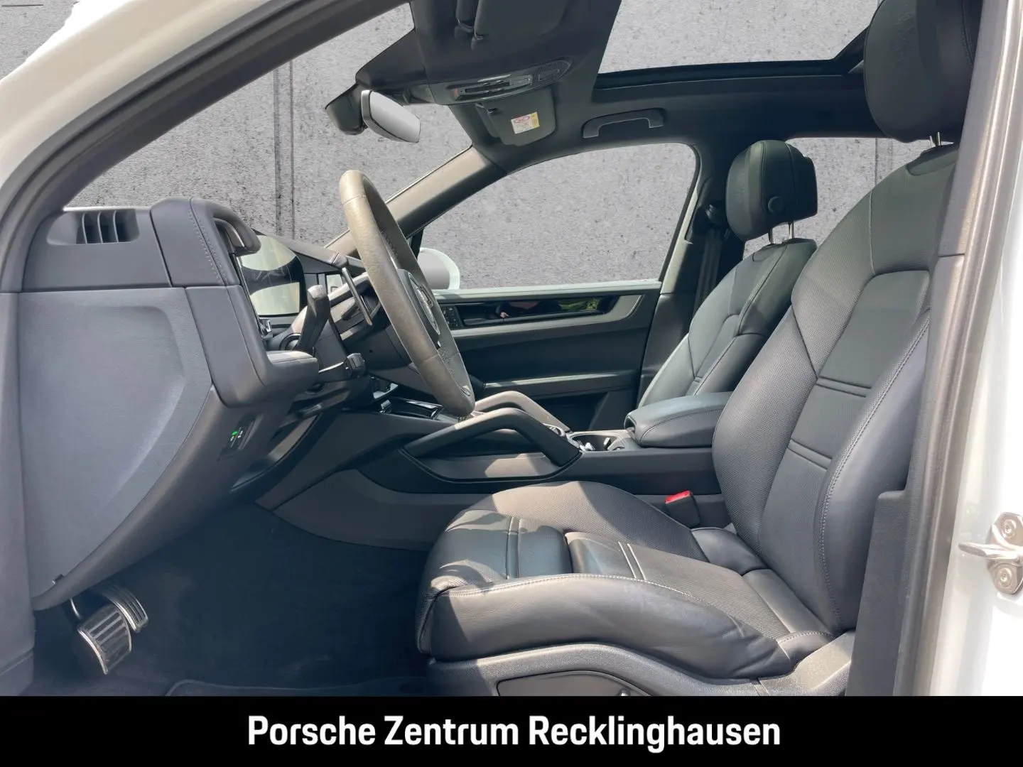 Cayenne E-Hybrid BOSE Luftfederung Panoramadach
