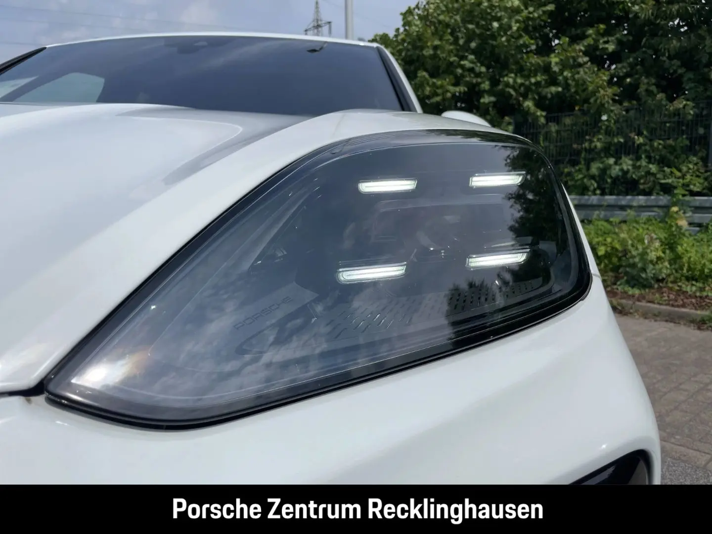 Cayenne E-Hybrid BOSE Luftfederung Panoramadach
