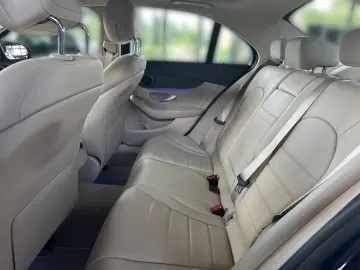 C 200 4M Luxury AHK Pano Memo LED SHZ Ambie. DAB