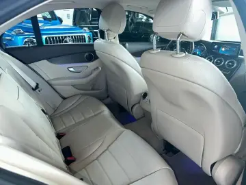 C 200 4M Luxury AHK Pano Memo LED SHZ Ambie. DAB