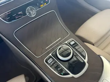 C 200 4M Luxury AHK Pano Memo LED SHZ Ambie. DAB