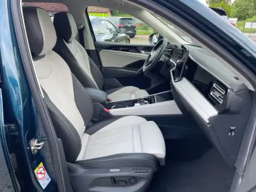 Tiguan 2.0 TDI Elegance PANO HUD STHZ SITZBELÜFT