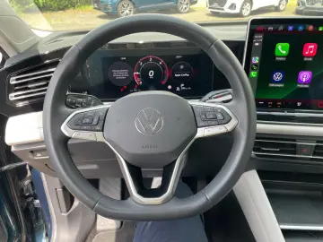 Tiguan 2.0 TDI Elegance PANO HUD STHZ SITZBELÜFT