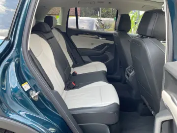 Tiguan 2.0 TDI Elegance PANO HUD STHZ SITZBELÜFT