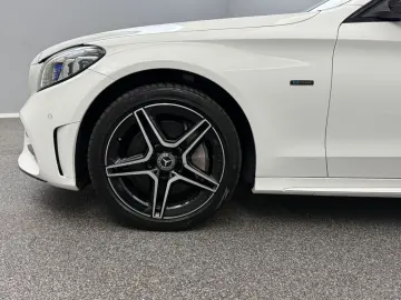 C 300 e AMG-LINE*MBEAM*PANO*VIRTUAL*LEDER*AMBI-L