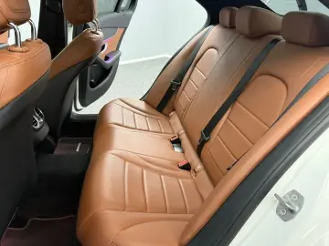 C 300 e AMG-LINE*MBEAM*PANO*VIRTUAL*LEDER*AMBI-L