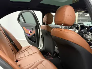 C 300 e AMG-LINE*MBEAM*PANO*VIRTUAL*LEDER*AMBI-L