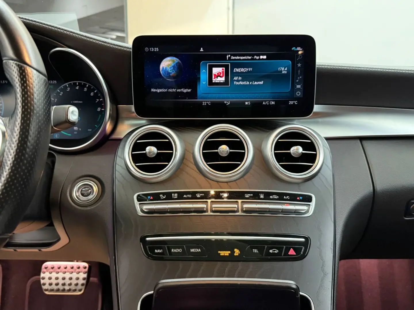 C 300 e AMG-LINE*MBEAM*PANO*VIRTUAL*LEDER*AMBI-L