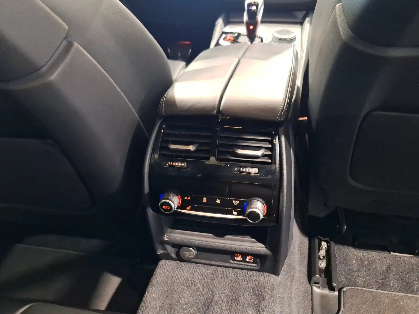 M5 Limousine AHK Driv.Assist.Prof Laser Kamera