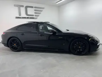 Panamera 4 E-Hybrid Platinum Edition