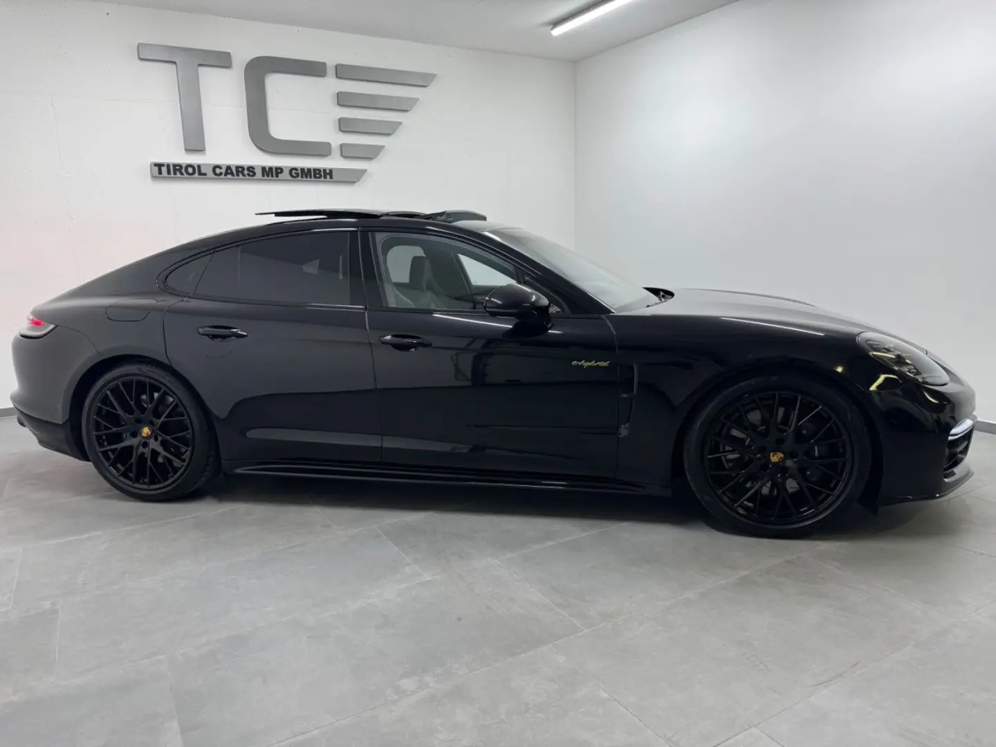 Panamera 4 E-Hybrid Platinum Edition