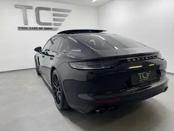 Panamera 4 E-Hybrid Platinum Edition