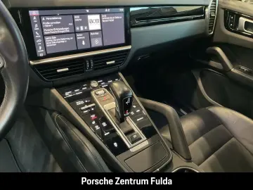 Cayenne BOSE Rückfahrkamera Abstandstempomat LED