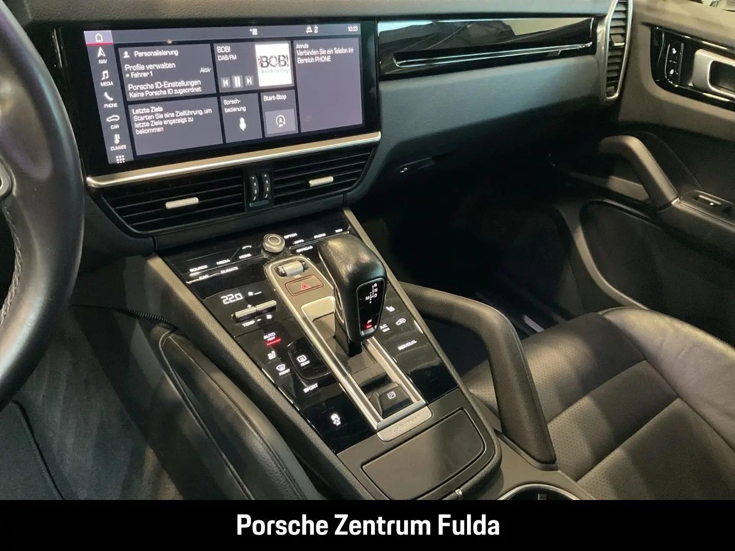Cayenne BOSE Rückfahrkamera Abstandstempomat LED