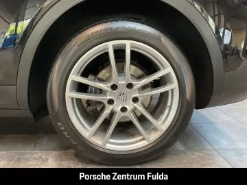 Cayenne BOSE Rückfahrkamera Abstandstempomat LED