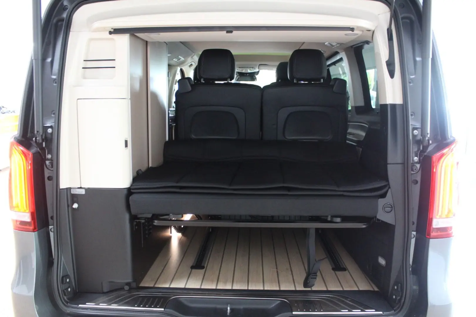 V 300 Marco Polo Edition ArtVenture Küche 4Matic