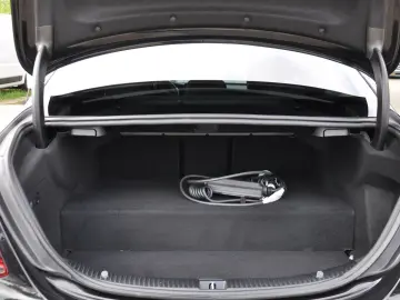 C 300 de 9G BURMESTER-SD-WIDESCREEN-DISTR.-MBLED