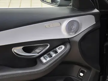 C 300 de 9G BURMESTER-SD-WIDESCREEN-DISTR.-MBLED