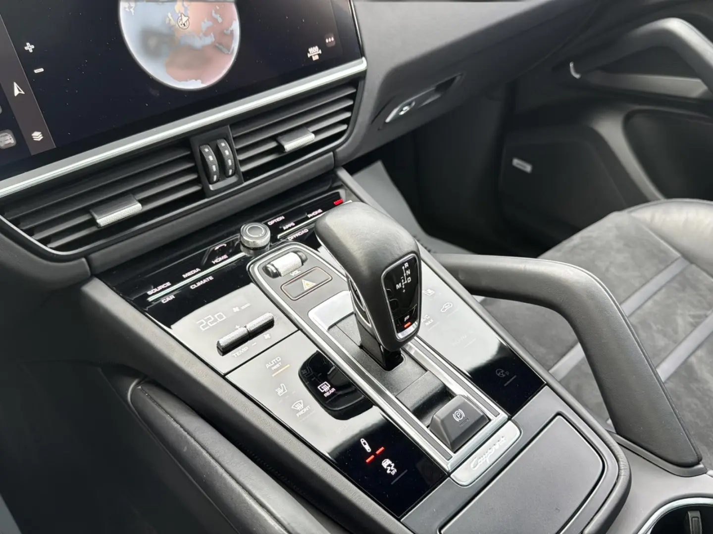 Cayenne Coupe GTS+MATRIX+HUD+PANO+LUFT+SPORTABG
