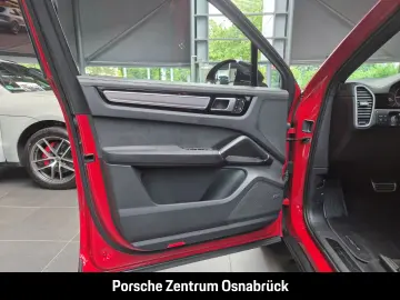 Cayenne GTS Coupe AHK Luft BOSE Matrix Abstandsr