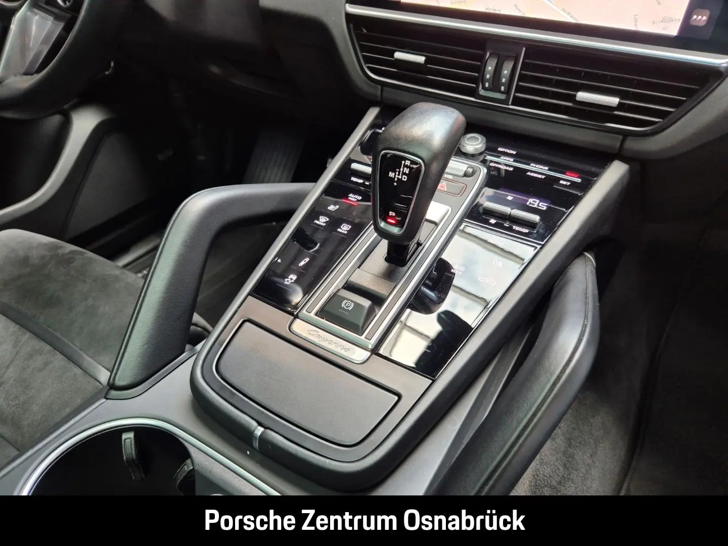 Cayenne GTS Coupe AHK Luft BOSE Matrix Abstandsr