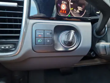 Cayenne E-Hybrid Coupe Luft HuD 360 14w 21z Inno