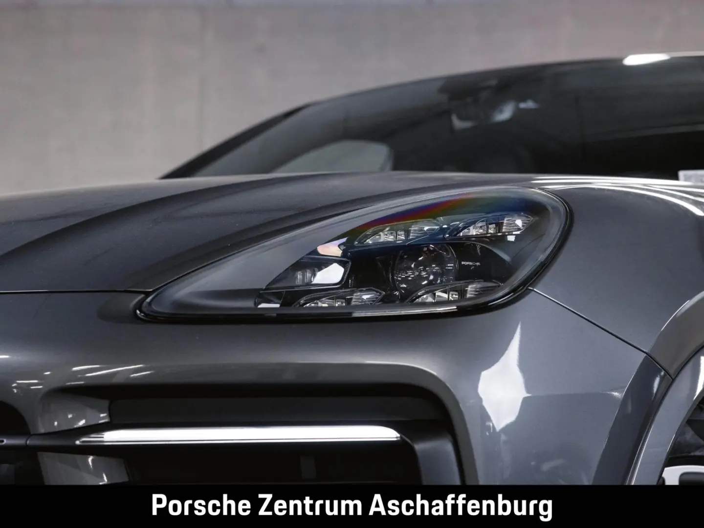 Cayenne Coupé Luftfederung Sportabgasanlage