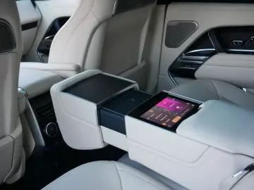 RR V8 4.4 P530 Autobiography Pano/Webasto/AHK