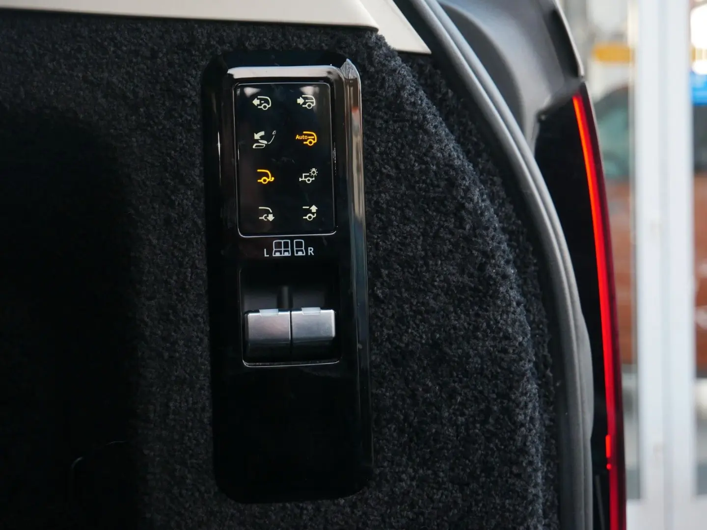 RR V8 4.4 P530 Autobiography Pano/Webasto/AHK