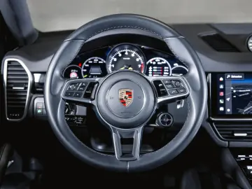Cayenne E-Hybrid Coupé Sport Design Paket