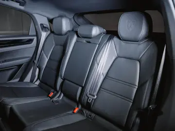 Cayenne E-Hybrid Coupé Sport Design Paket