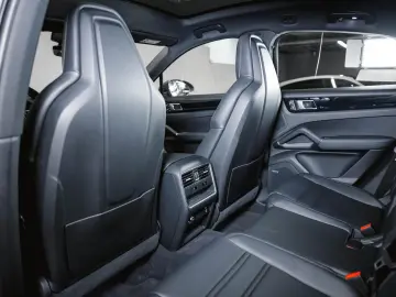 Cayenne E-Hybrid Coupé Sport Design Paket