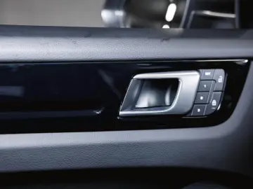 Cayenne E-Hybrid Coupé Sport Design Paket